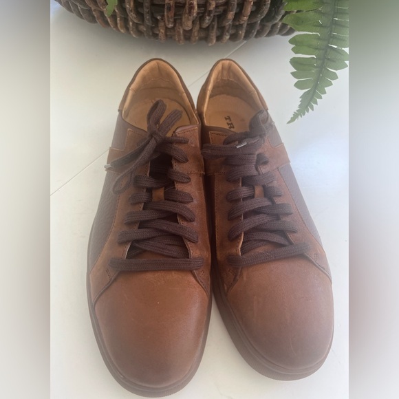 Trask men’s size 10 M 2 Tone Leather Shoes sneakers Comfort Lace up Lindsey MINT - Picture 3 of 14